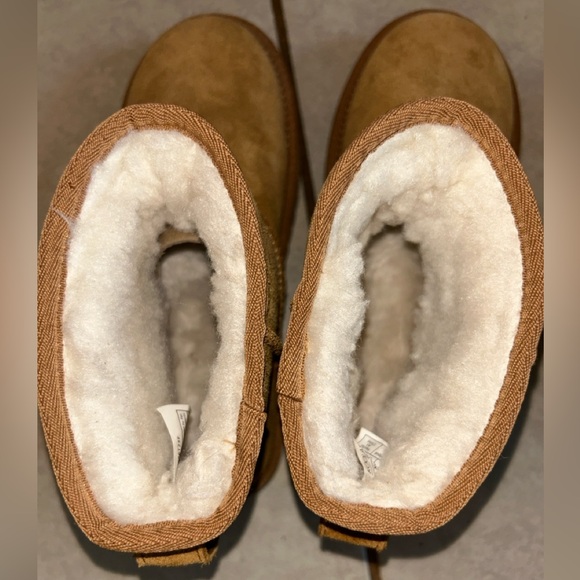 Koolaburra Chestnut Suede Boots - Picture 3 of 4